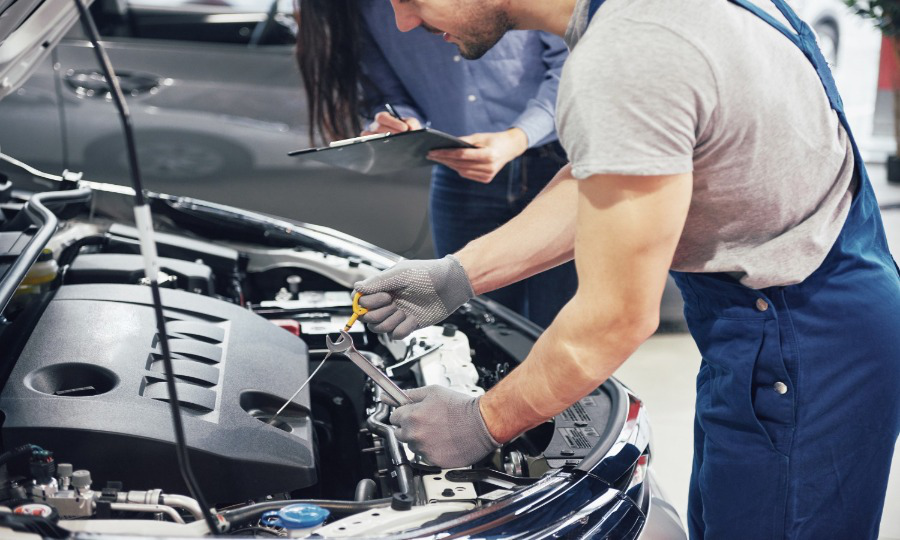 engine repair and overhaul at SA auto care by expert mechanics in south australia